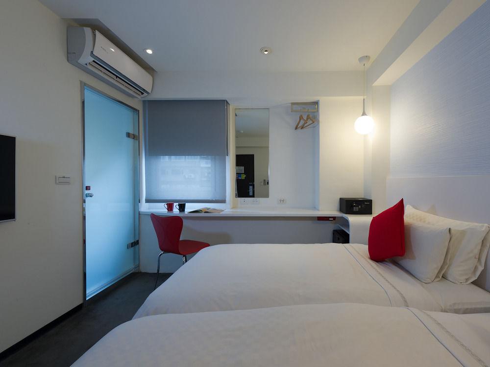 Check Inn Express Taipei Yongkang Exterior photo